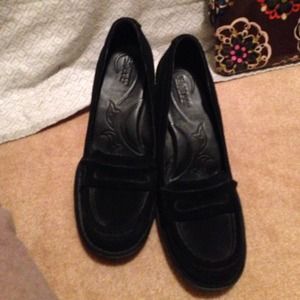 Suede penny loafer heel by Born
