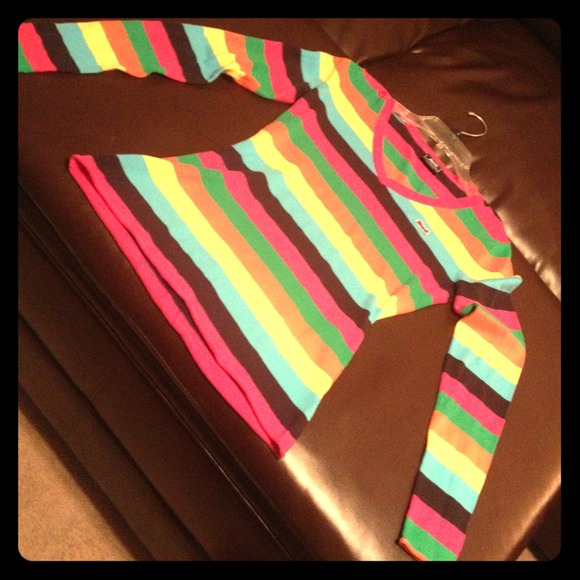 Very soft, beautiful, colorful Le Tigre sweater SM