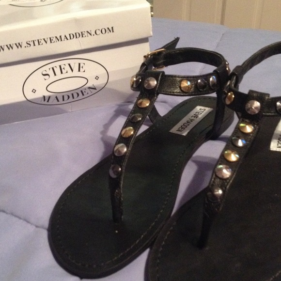 Steve Madden sandles