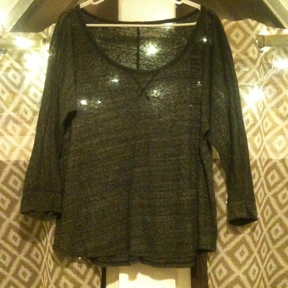 *BUNDLED* Dark Grey Shirt Size XL - Picture 1 of 4