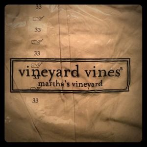 Nwt vineyard vines men's khaki shorts