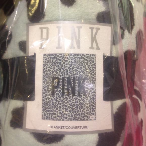 Vs Pink Blanket!!!