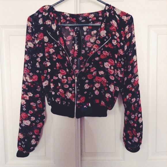 Jackets & Blazers - 🆕ON SALE Chiffon Jacket