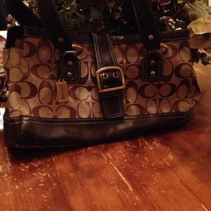 A coach purse