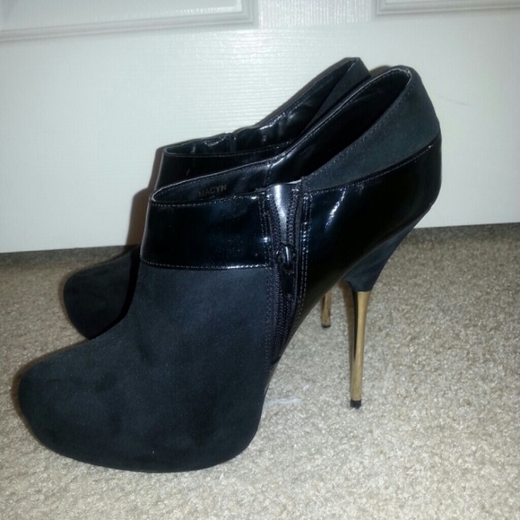 Booties - Picture 2 of 4