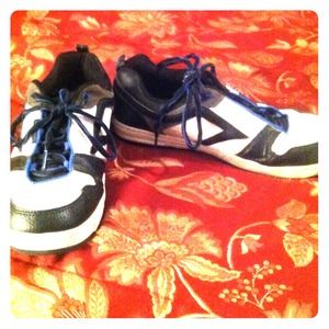 Size 10 men's skate shoe