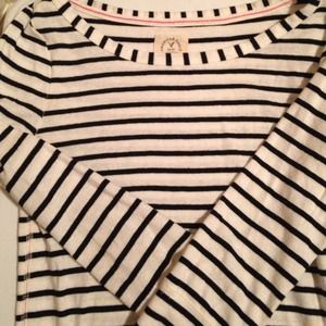 American Eagle Shirt Vintage Style