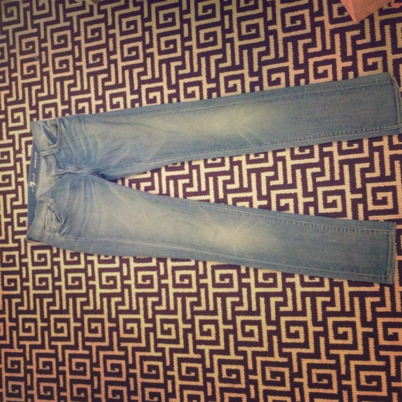 7 for all mankind Roxanne light wash jeans