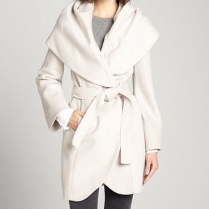 Tahari belted jacket/shawl