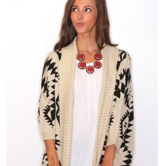 Sweaters - ❗SALE❗New Black and Cream Open Aztec Cardigan