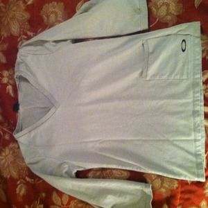 Oakley athletic top
