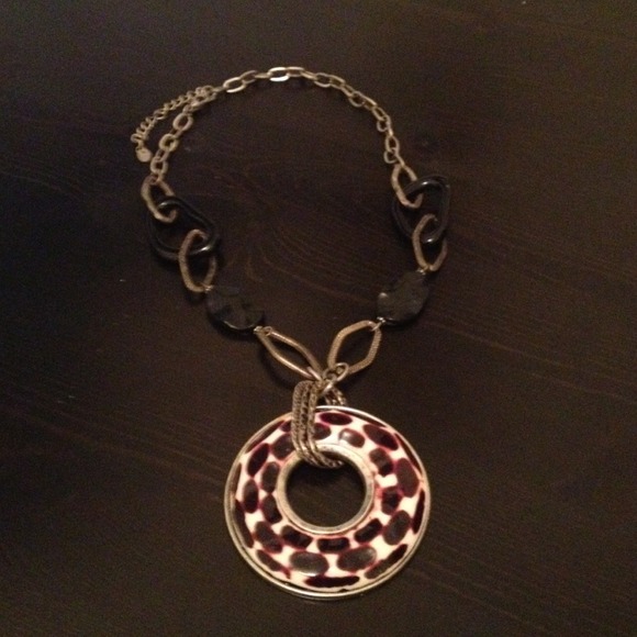 Unique necklace, never been worn