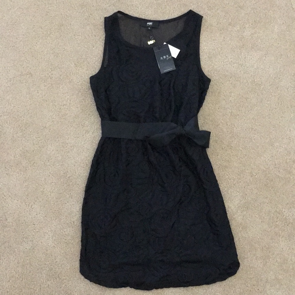 ABS Allen Schwartz Heart Shape Sheath Dress