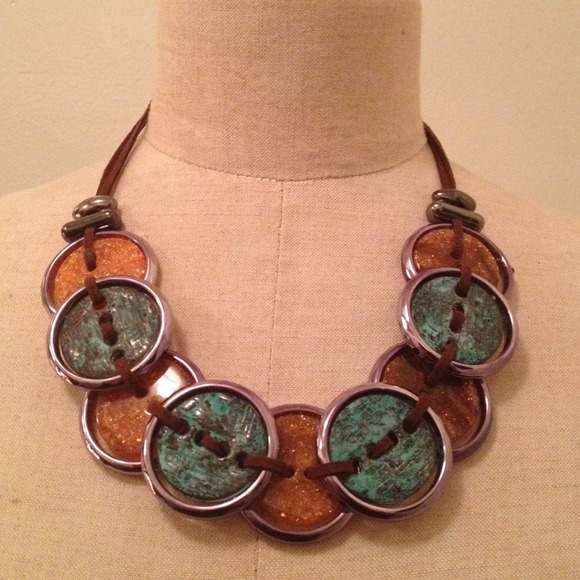 Amber and blue color button necklace