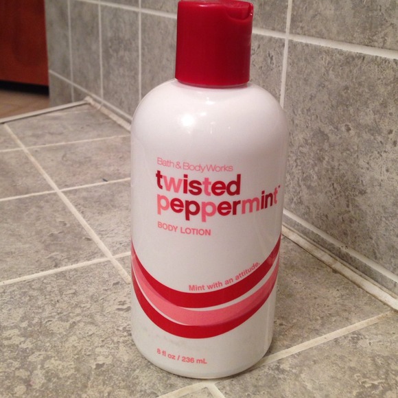 🚫TRADED🚫Twisted peppermint body lotion