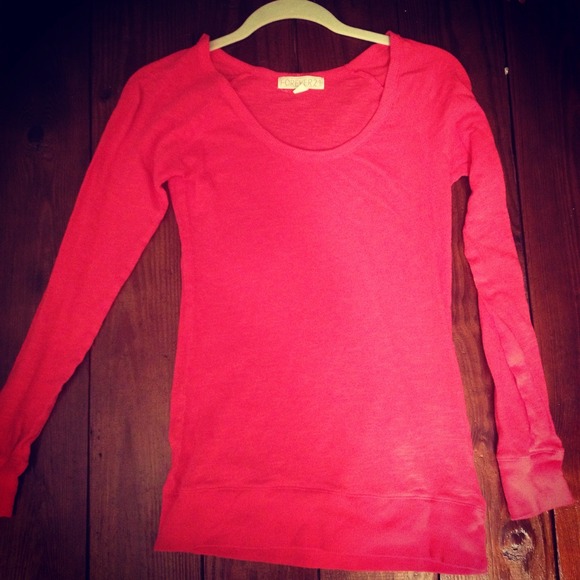 Coral long sleeve shirt