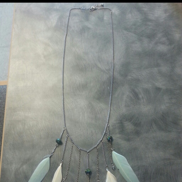 feather necklace - Picture 2 of 2