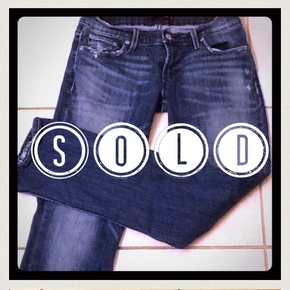 Dark Wash Distressed Levi's