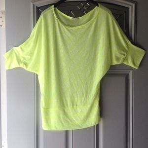 *SOLD* Neon yellow batwing top NWOT