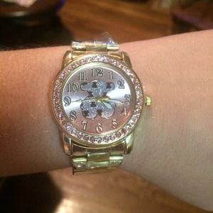 2day special🎉🎊stainless steel rose tous watch