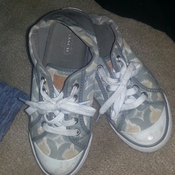 Coach tennies