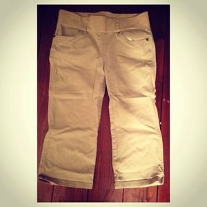 Maternity khaki capris