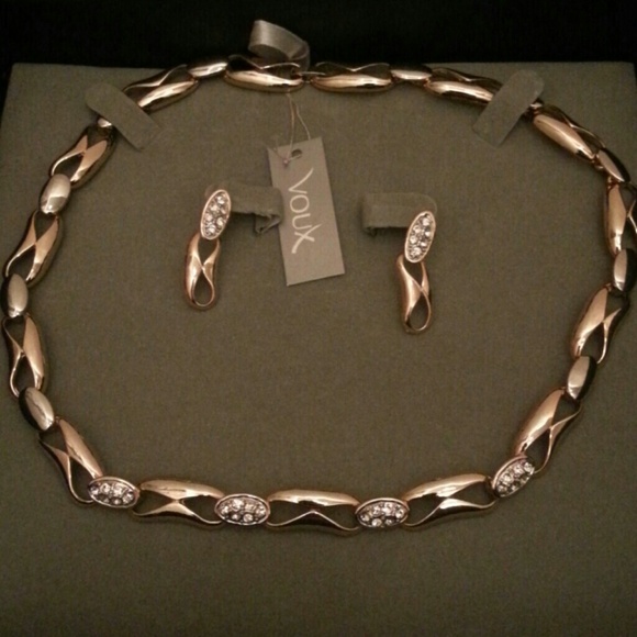 Earrings and Necklace Set