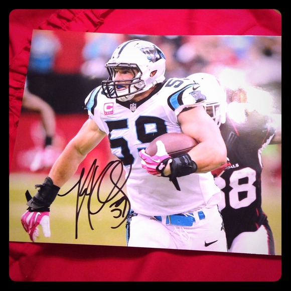 LUKE KUECHLY autograph.