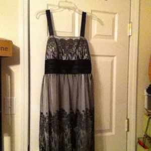 Dressbarn Grey and Black Short Dress