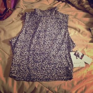 Marylin Monroe Crop top. Turtle neck.