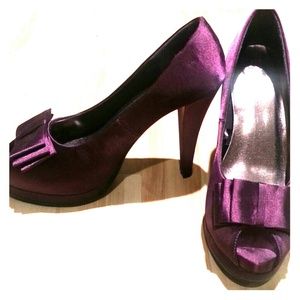BUNDLED - Awesome  purple satin platform pumps