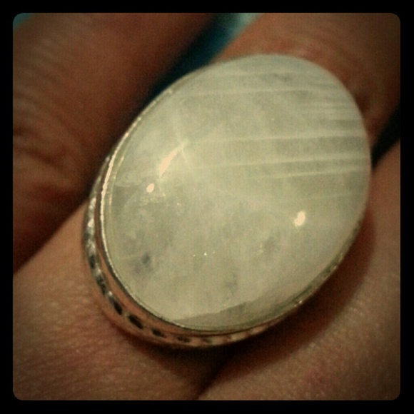 925 Genuine Moonstone ring addtl pics - Picture 1 of 4