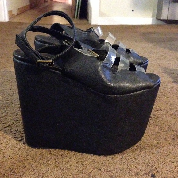 Substitute Floam Platform Sandals - Picture 2 of 4