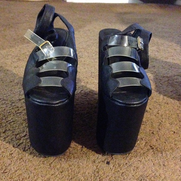 Substitute Floam Platform Sandals - Picture 4 of 4