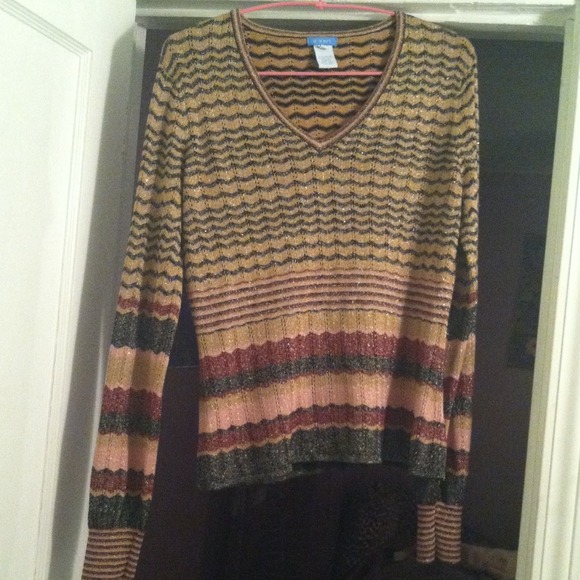 🌜Beautiful sweater🌛 - Picture 2 of 3