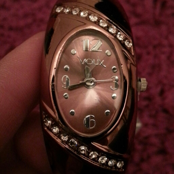 Watch - Picture 3 of 3