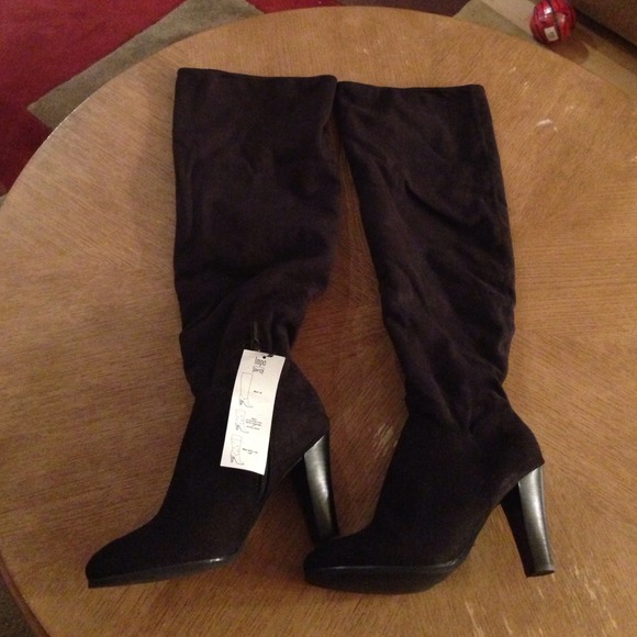 Impo Suedy boots SOLD SOLD SOLD!!!! SOLD!!