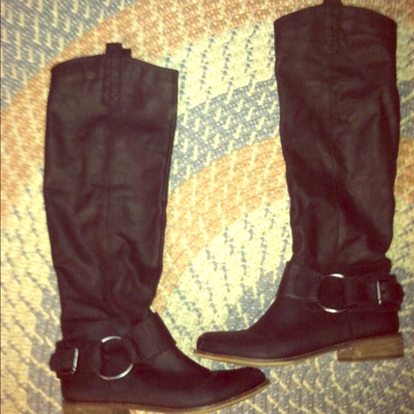 Steve Madden "Bankker" boots