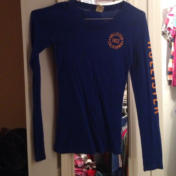Hollister long sleeve!