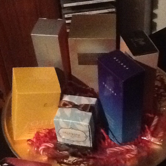 MK Eau of Perfum