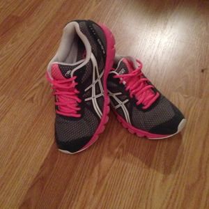 Asics brand new.