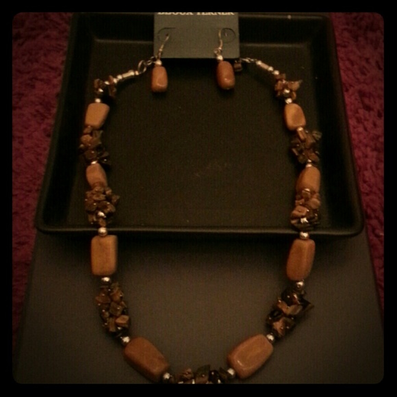 Earring and Necklace  Set