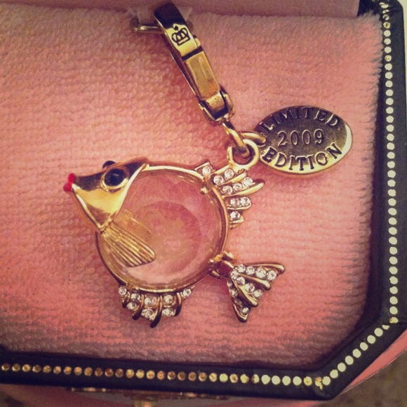 Limited Edition Angel Fish Juicy Charm