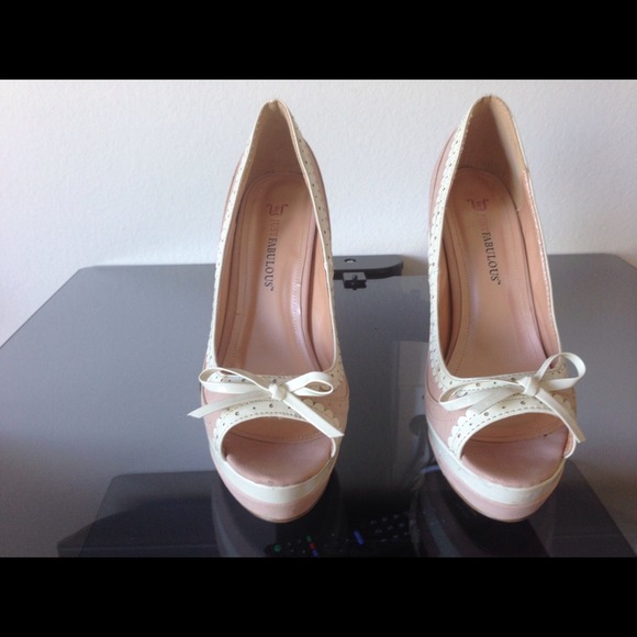 Shoes pink