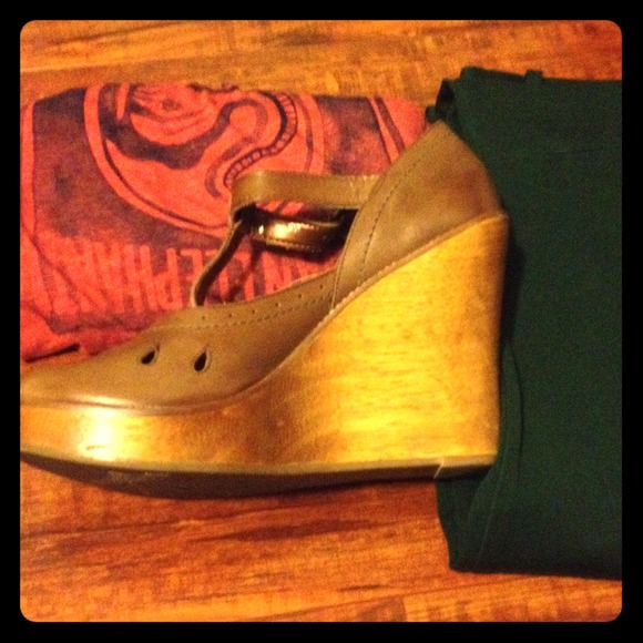 Wooden wedges