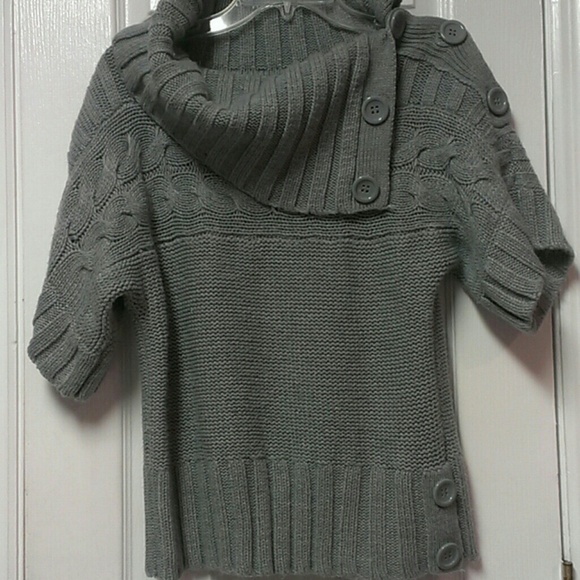 Sweater - Picture 1 of 1