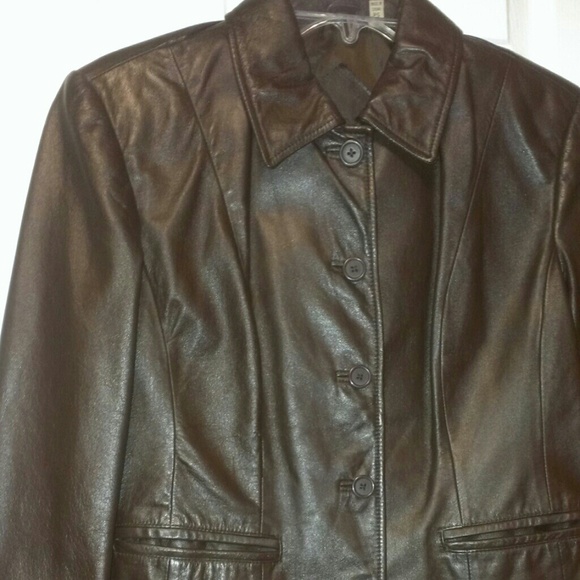 Leather jacket - Picture 1 of 2