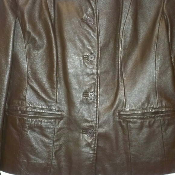 Leather jacket - Picture 2 of 2