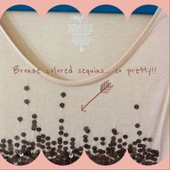 🚫SOLD🚫 Blush Colored Tank With Sequins - Picture 2 of 3