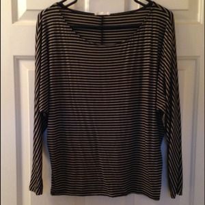 ❌ SOLD ❌ Striped long sleeve top